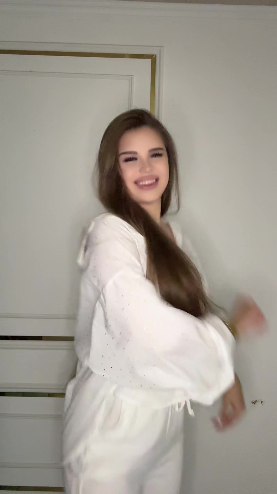 @𝐀𝐫𝐢🤍