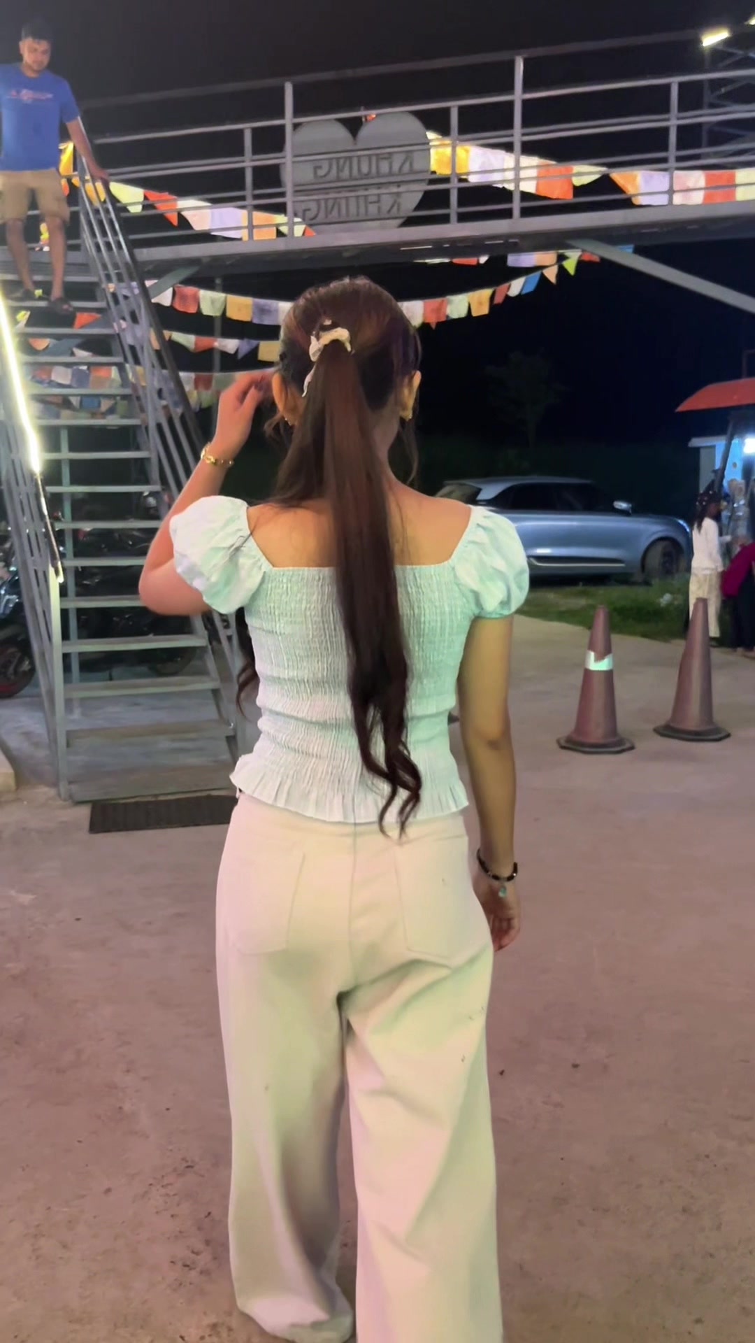 @Aayushapari🤪