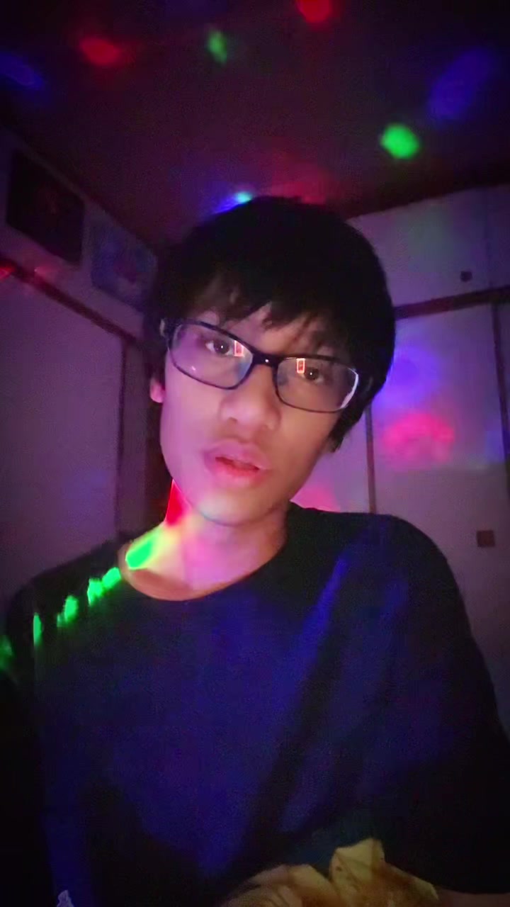@HI IM JAY!