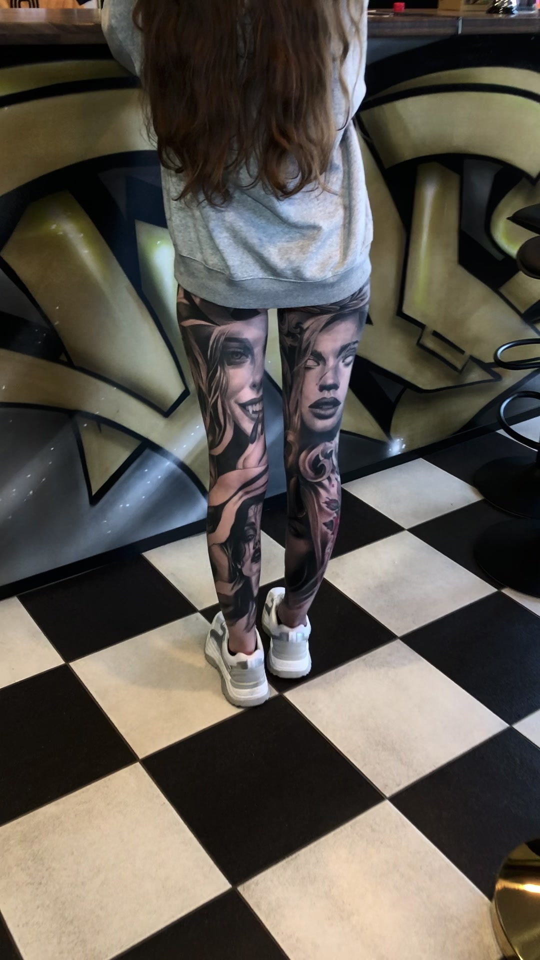 @David Taute black and grey