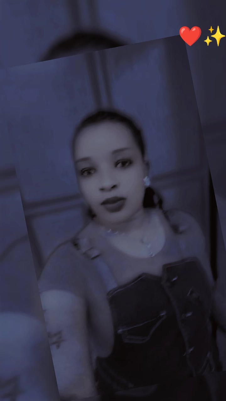 @🦋lizz🤍