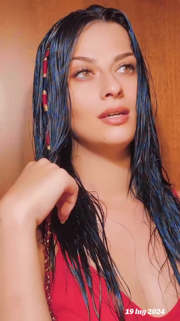 @𝓓𝓮𝓷𝓲𝓼𝓮