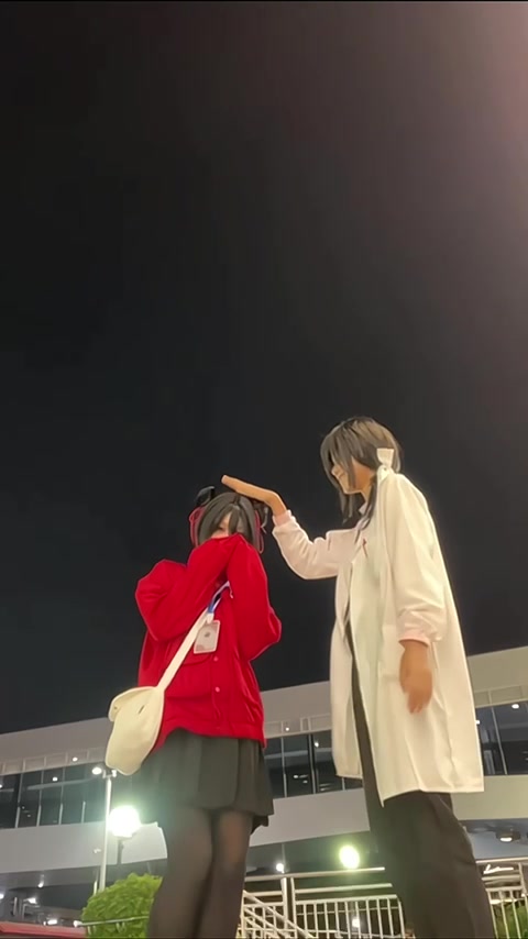 @緯如