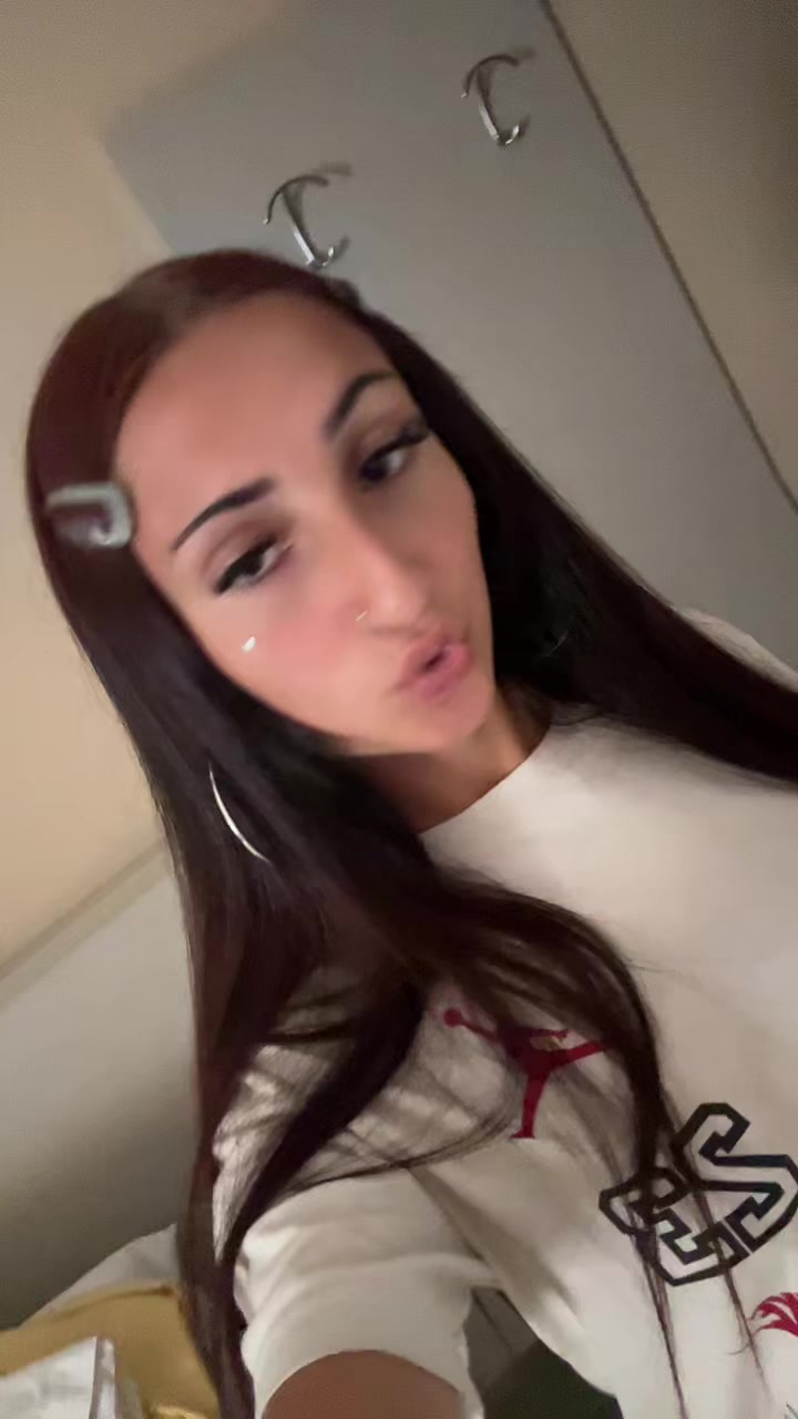 @👸🏻