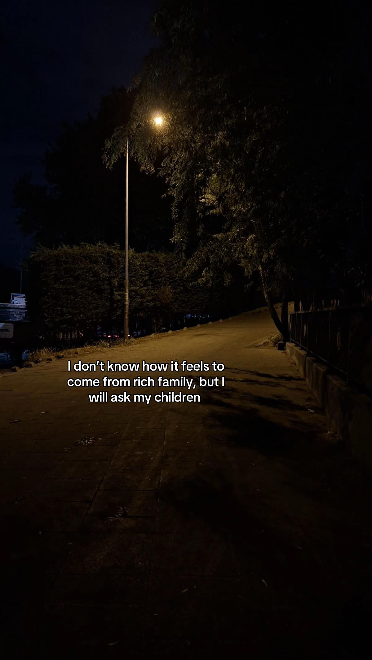 @Lost at 2am💔