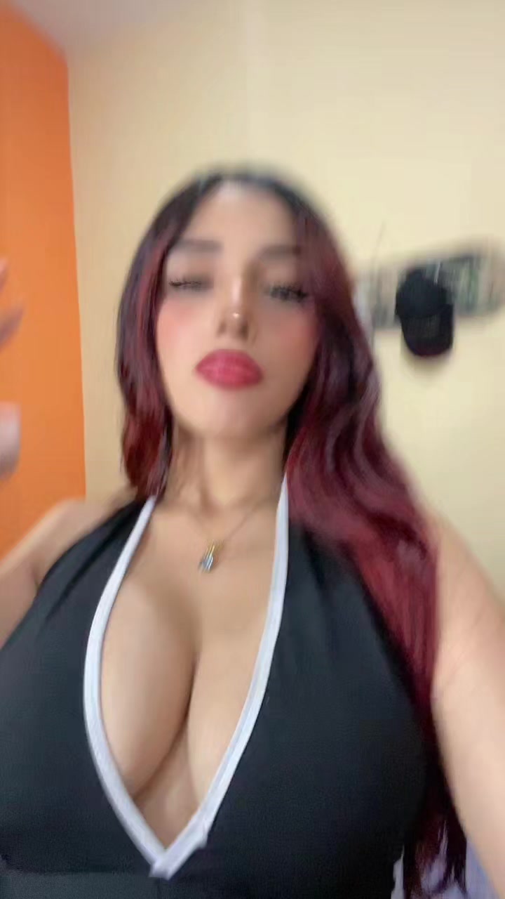 @🦋𝕾𝖔𝖋𝖎𝖆🦋