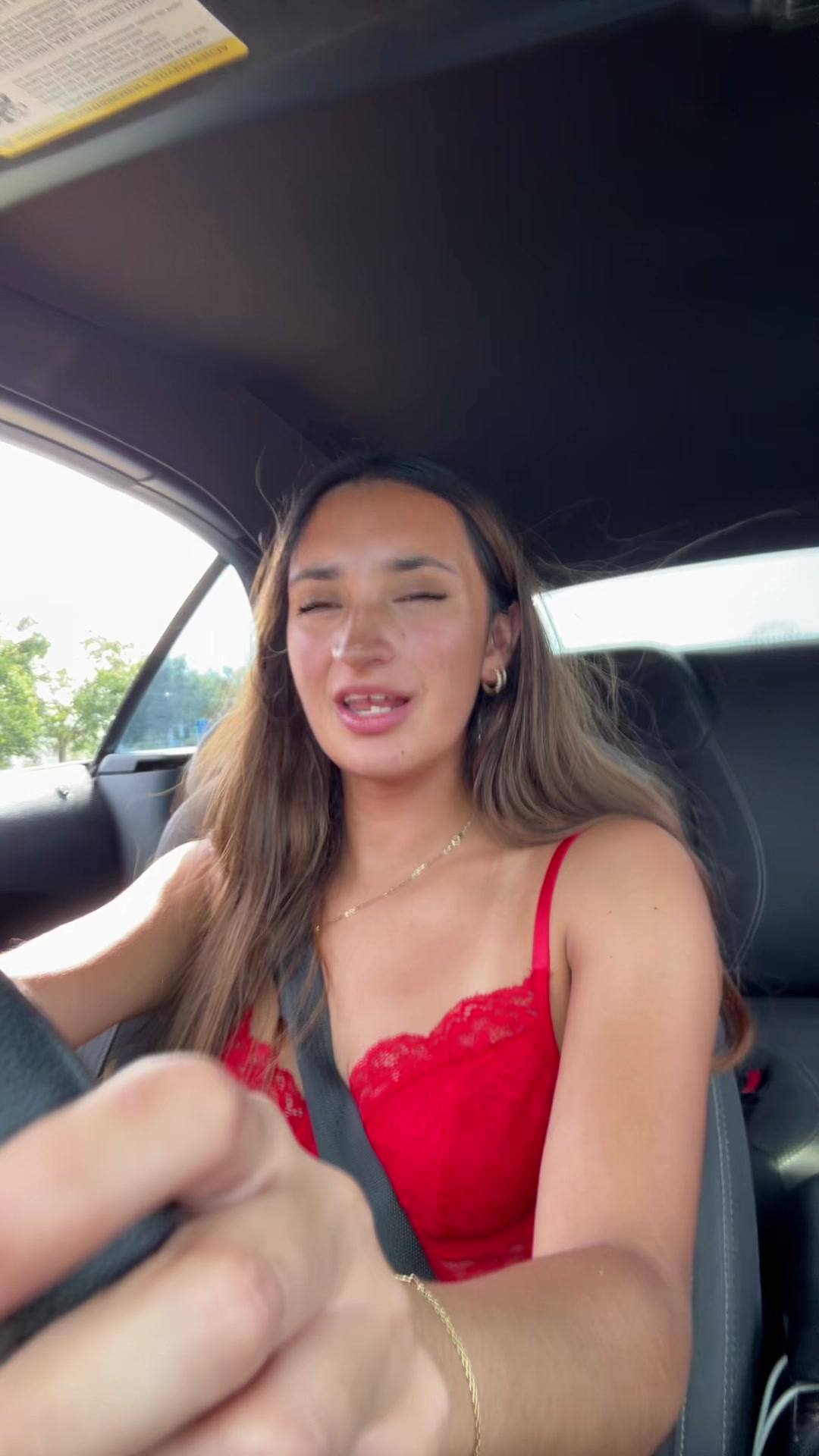 @Daniela Tequia