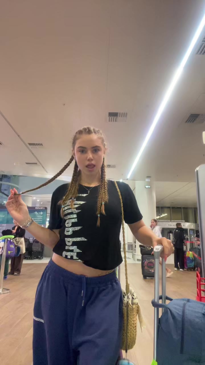@alyak977