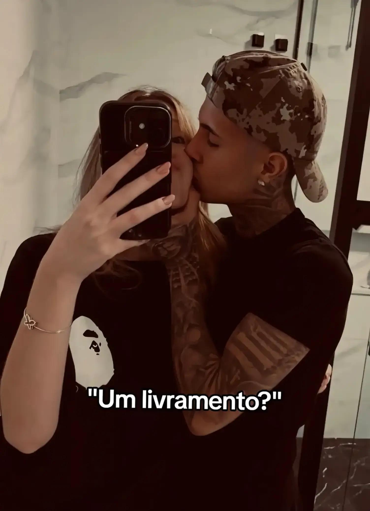 @-ˋˏ ༻careca༺ ˎˊ-