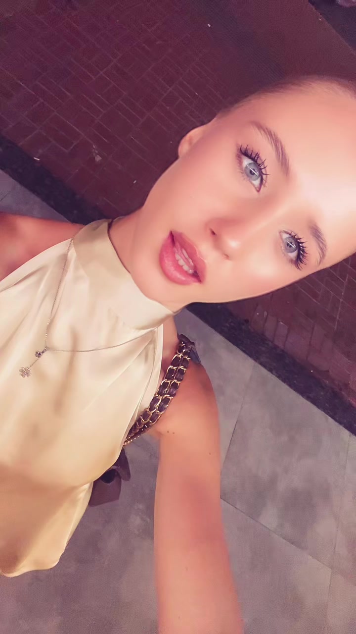 @milana_lenda