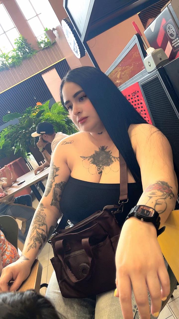 @Leal 👸🏻🖤