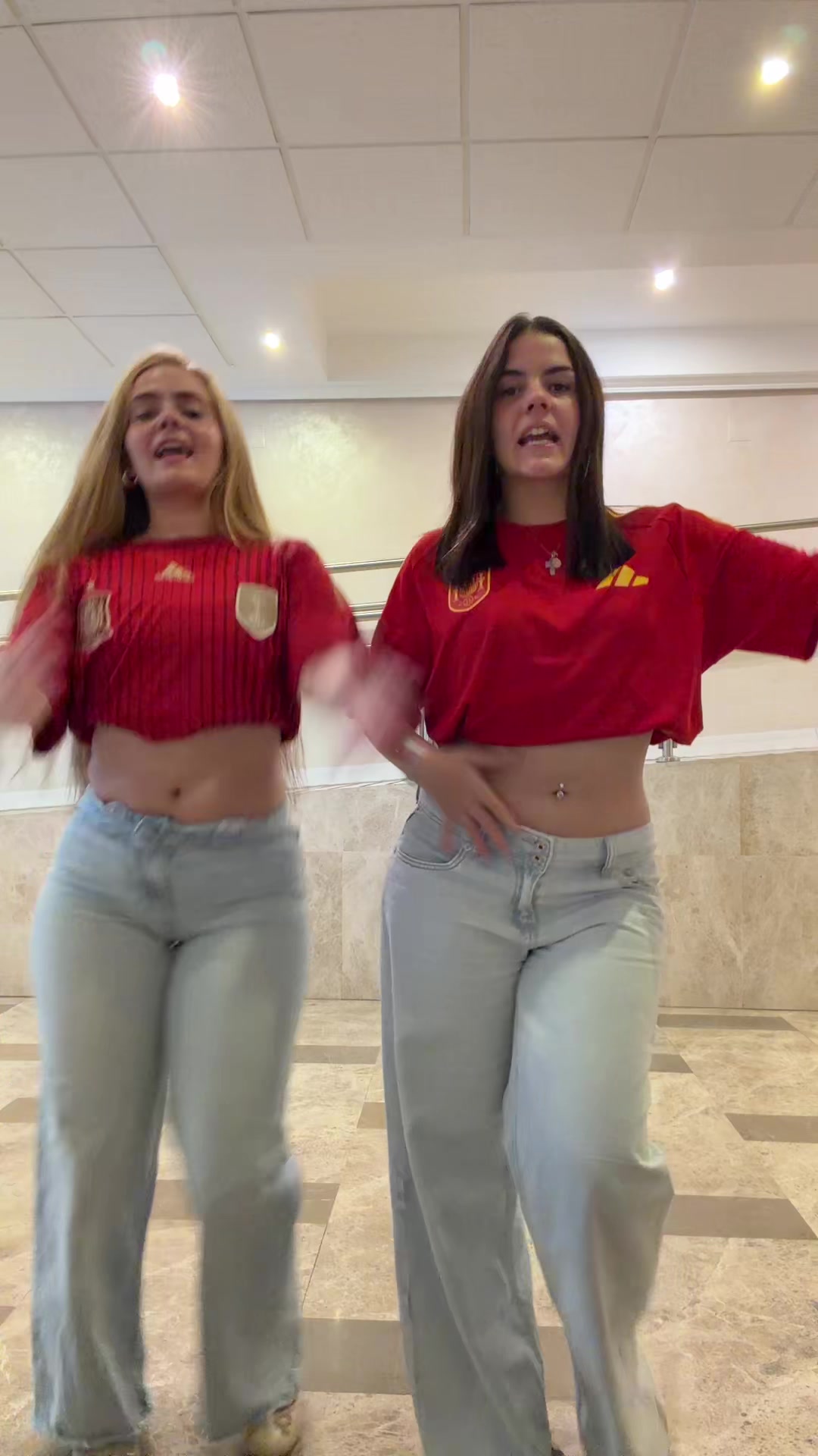@uurgirlnat