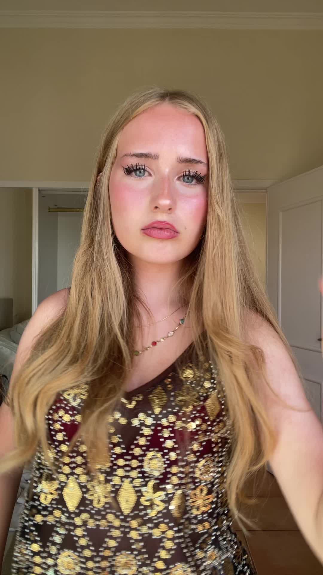 @𝐨𝐥𝐢𝐯𝐢𝐚