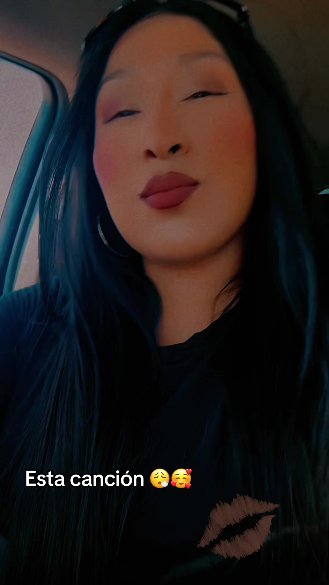 @_ParedesParedes