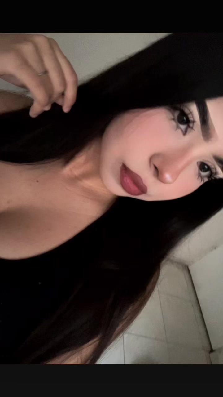 @𝓜𝓪𝓭𝓭𝓲𝓮𝓮 🎀