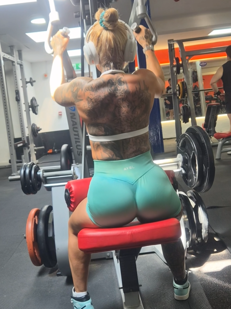 @reevesnicky