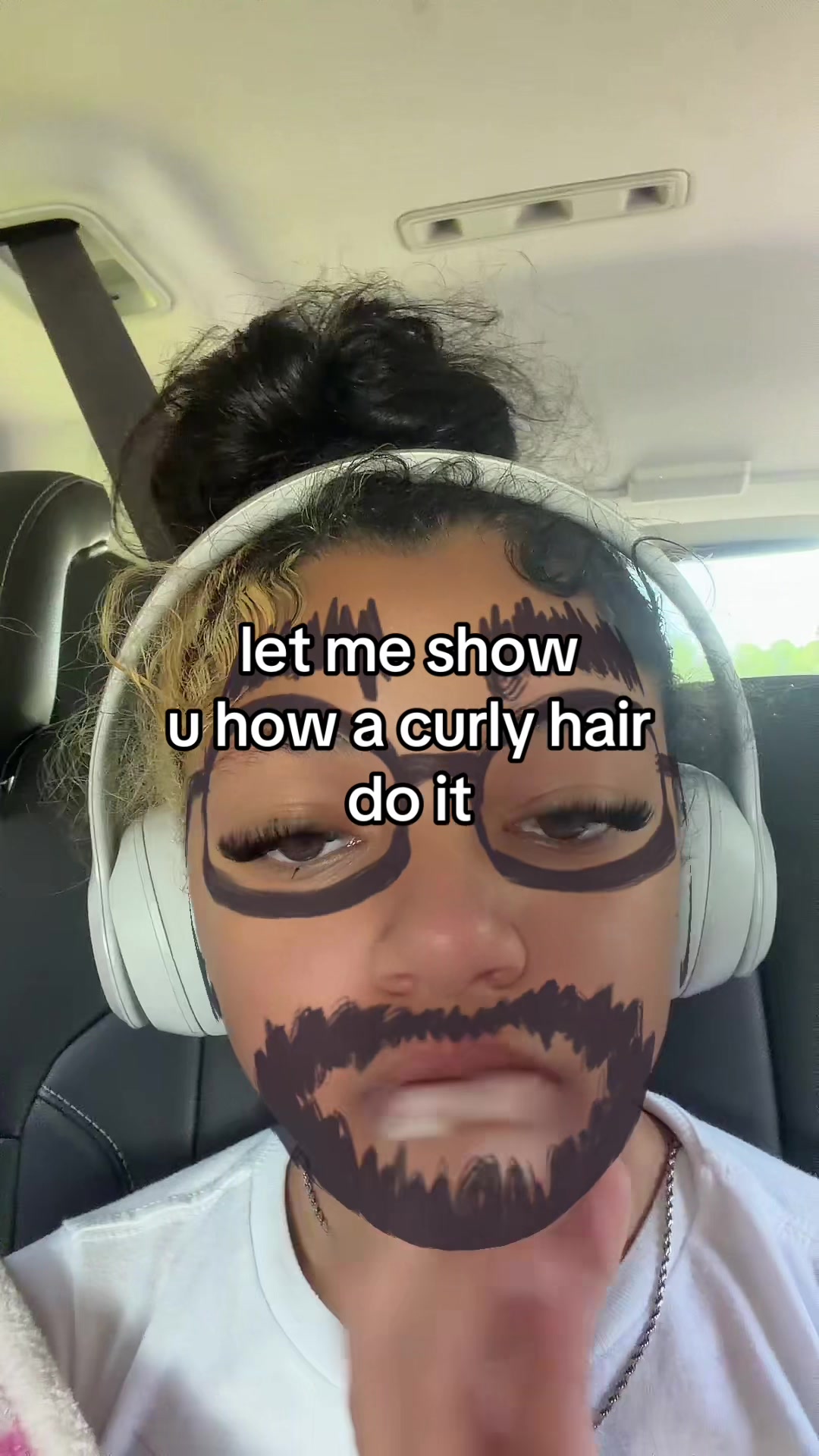 @𝐋𝐢𝐠𝐡𝐭𝐬𝐤𝐢𝐧𝐐𝐮𝐞𝐞𝐧😍