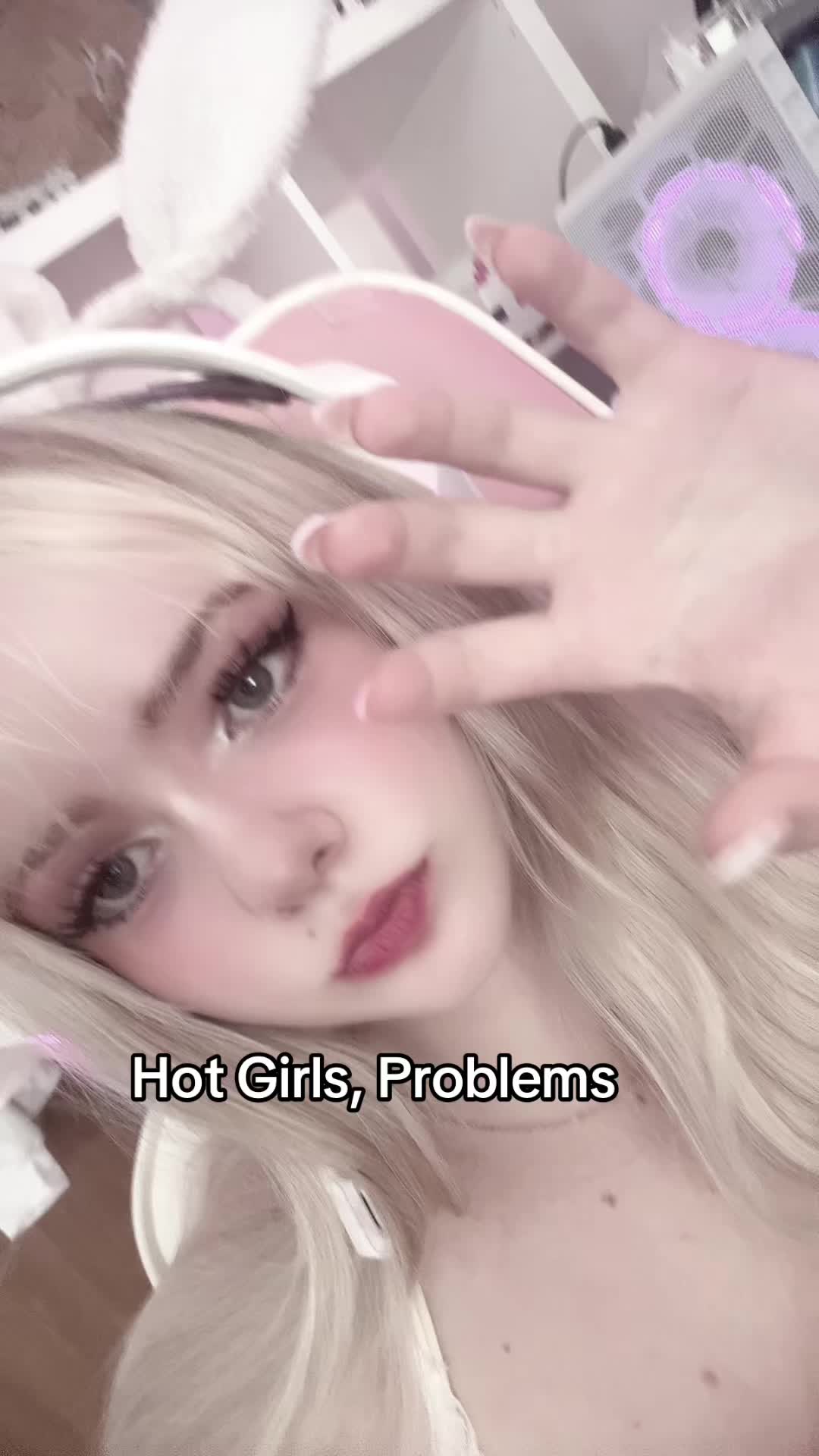 @Layla🐦&zwj;🔥