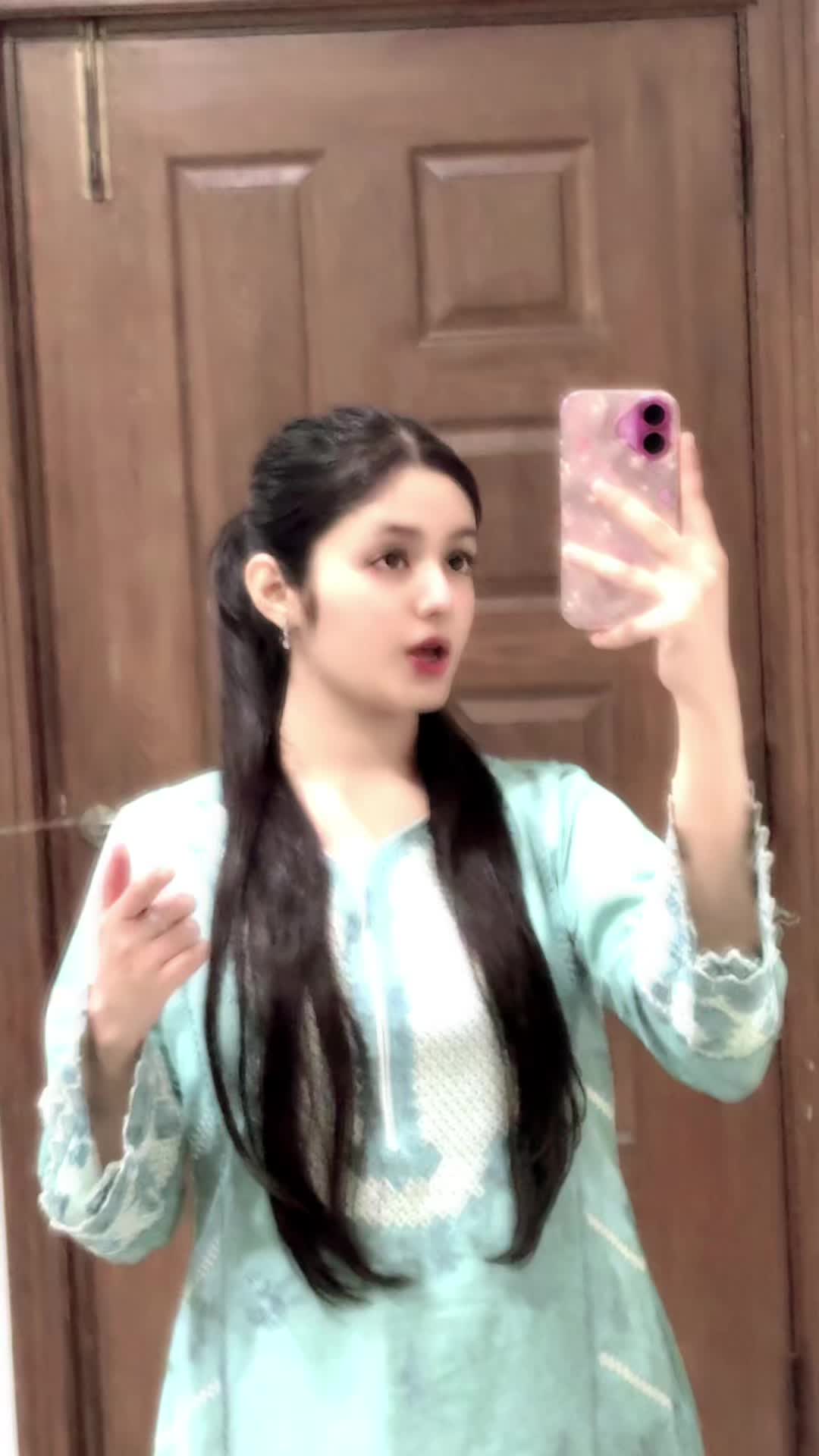 @Maheen Fatima 🐬