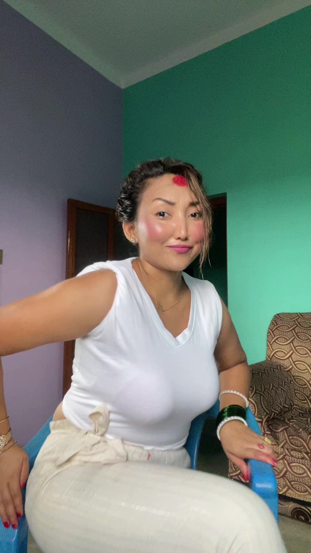 @Nisha thapa chhteri🧿