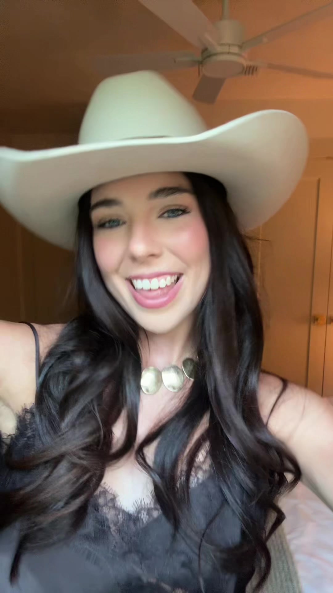 @caitlynwoods 🥰