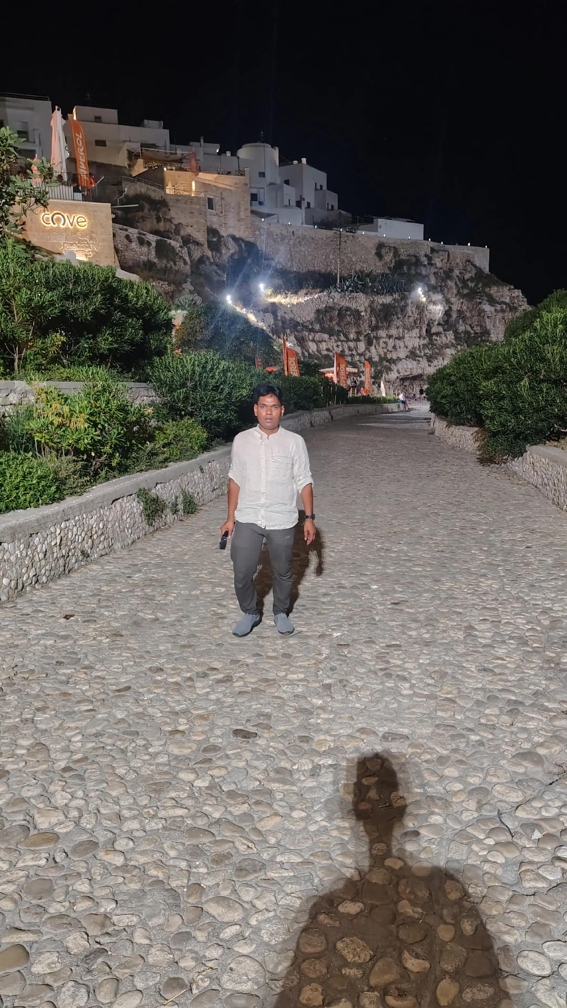 @Mansoor Ali Italy 🇮🇹😍🇮🇳