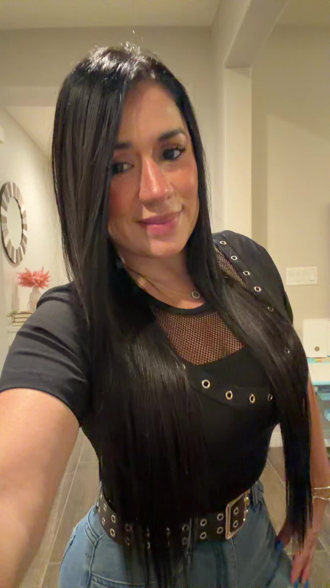 @Linis la Colombiana 🇨🇴