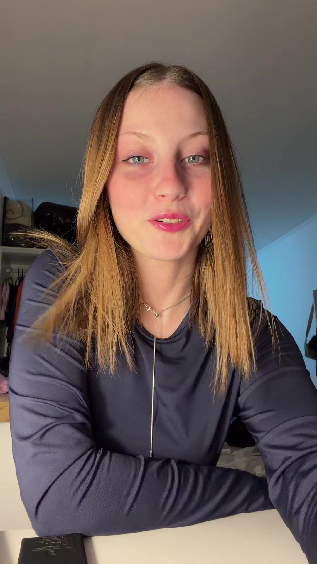 @abru
