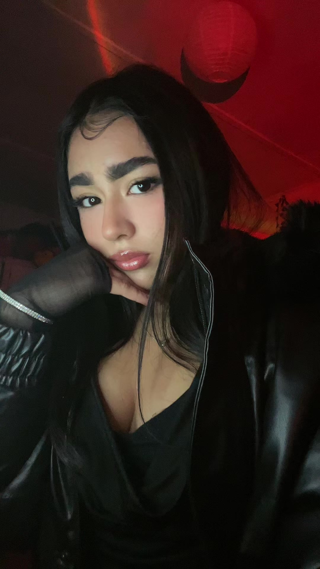 @𝓂𝒶𝓇𝓉𝒾