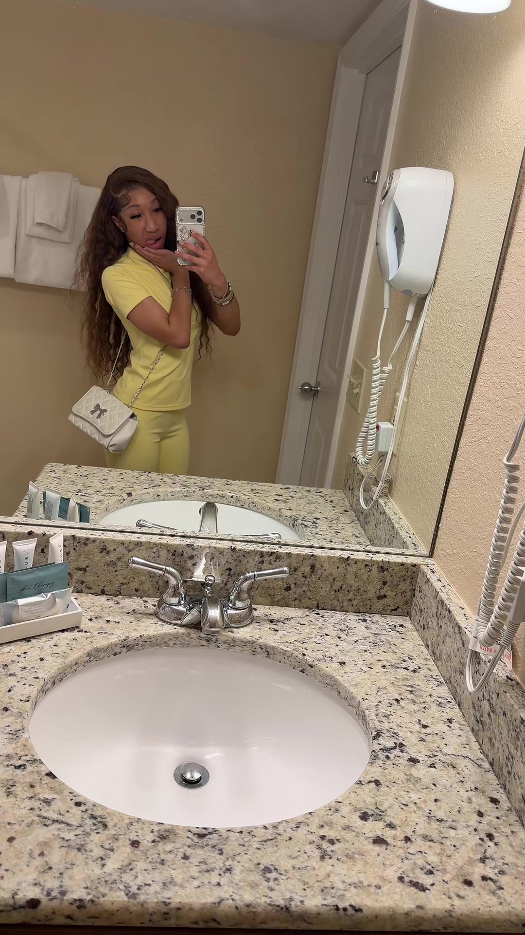 @𝒹𝓇𝑒𝒶 ❦