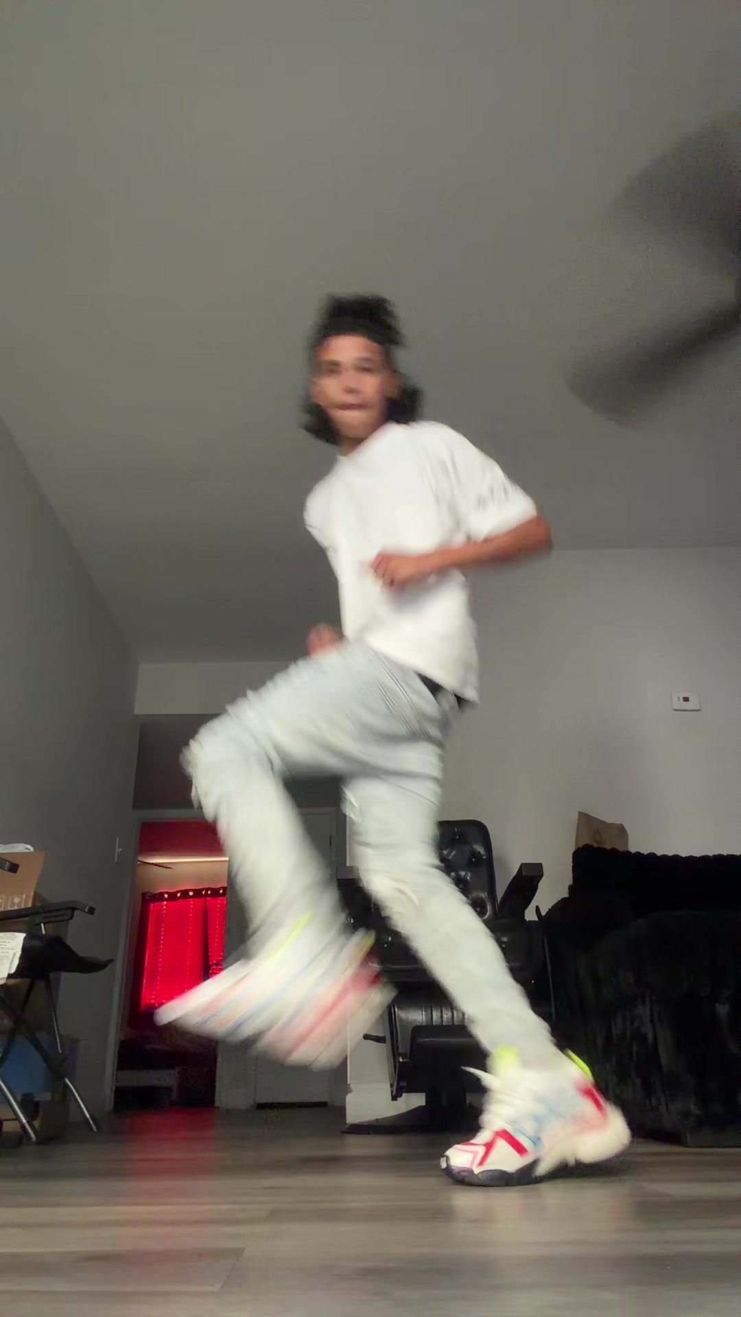 @Zurdo.