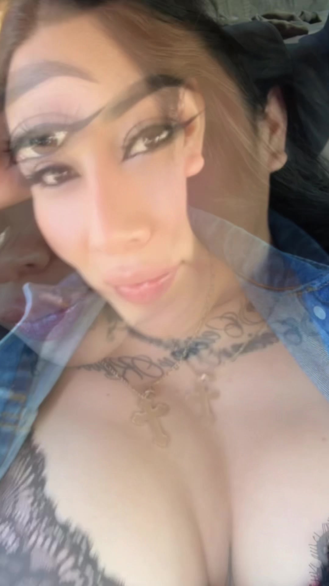 @brittany_gonzalez 🇸🇻
