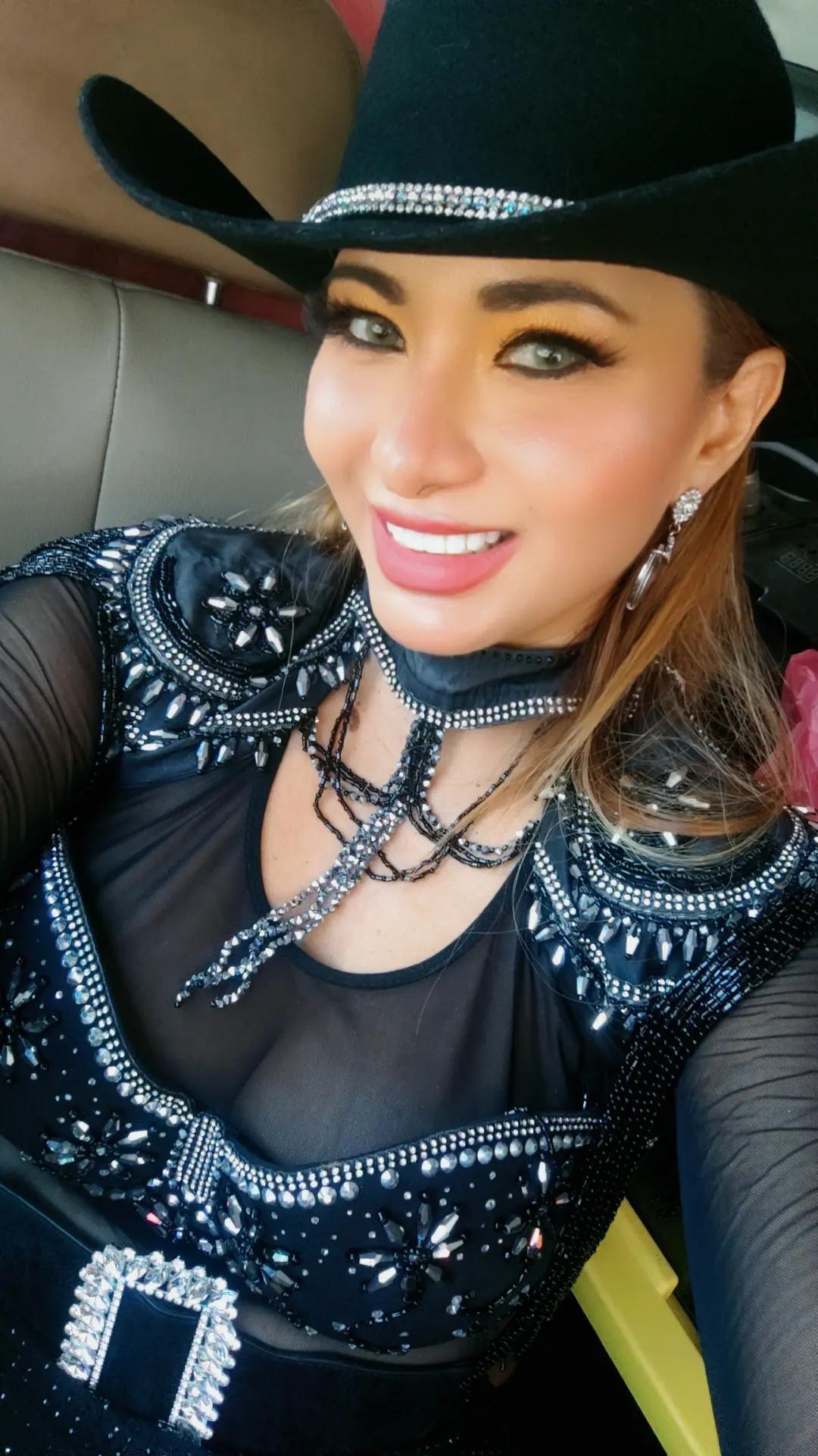 @Montserrat Fernández