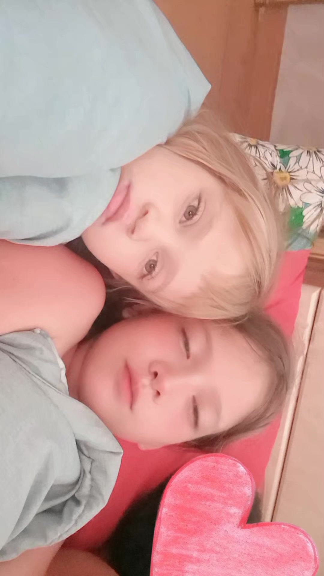 @кира  алина амина