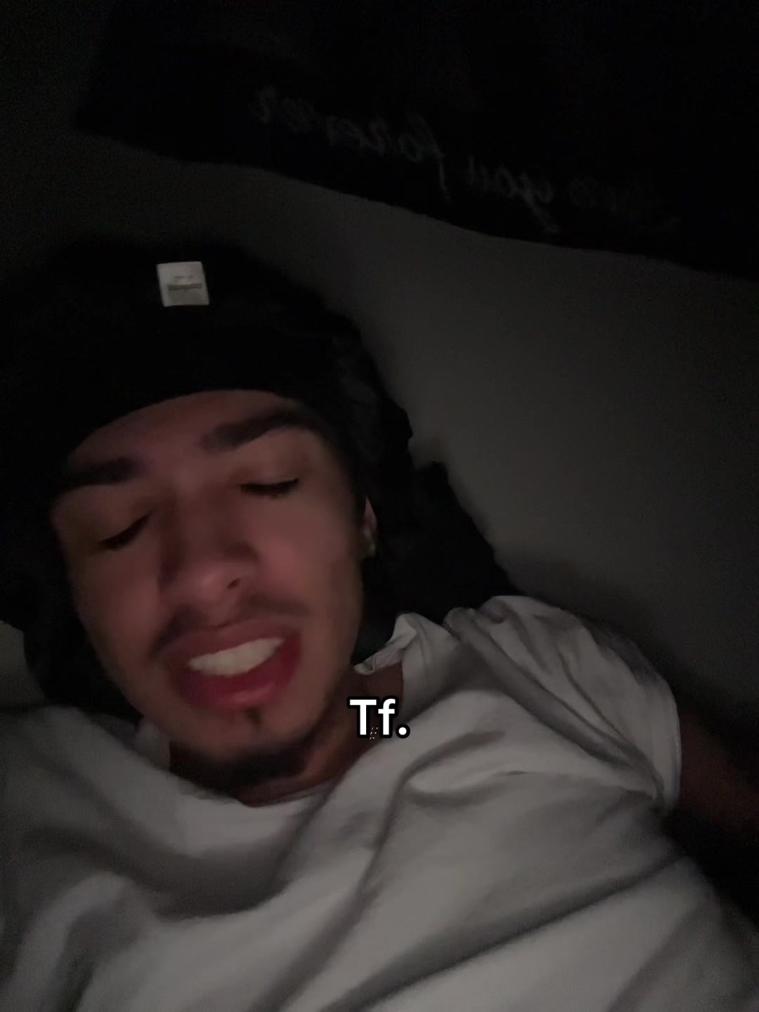 @￼