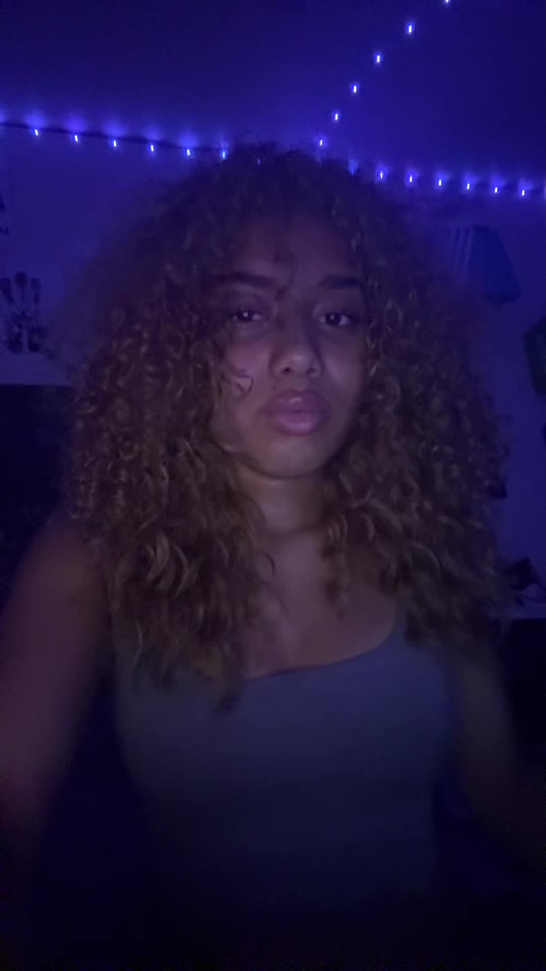 @aavaleee1
