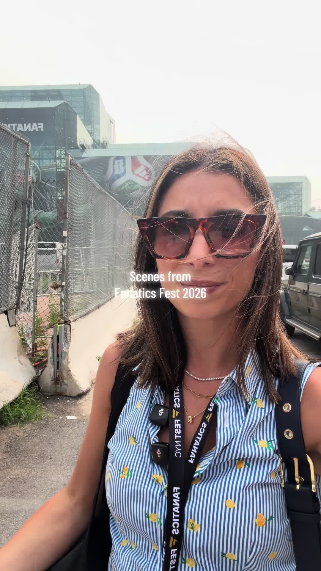 @adriannaiafolla