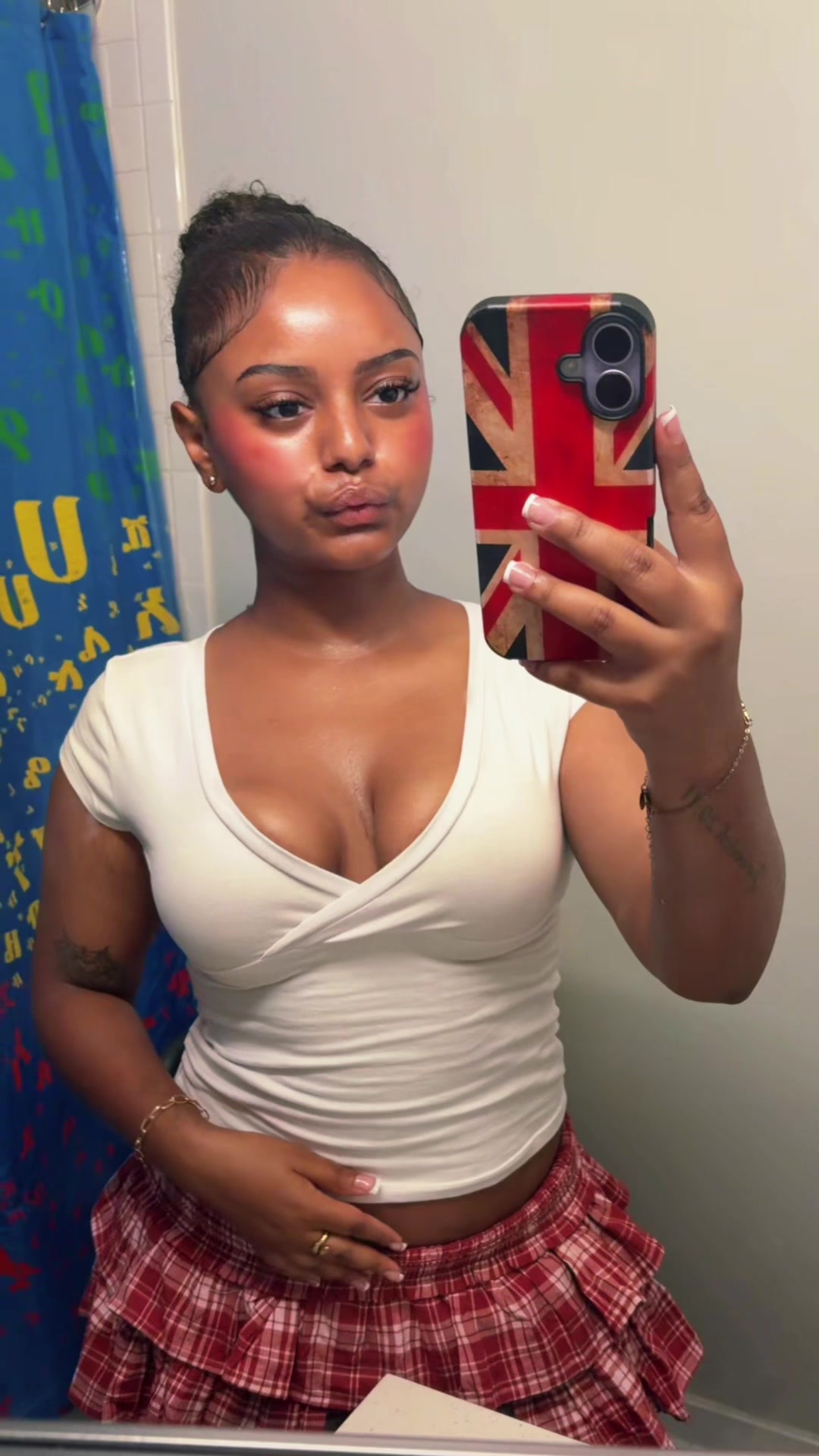 @$