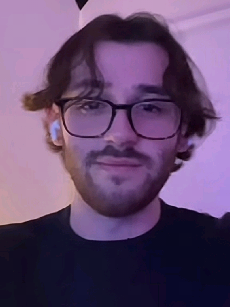 @CHRISGREYKIDDONUMBER2