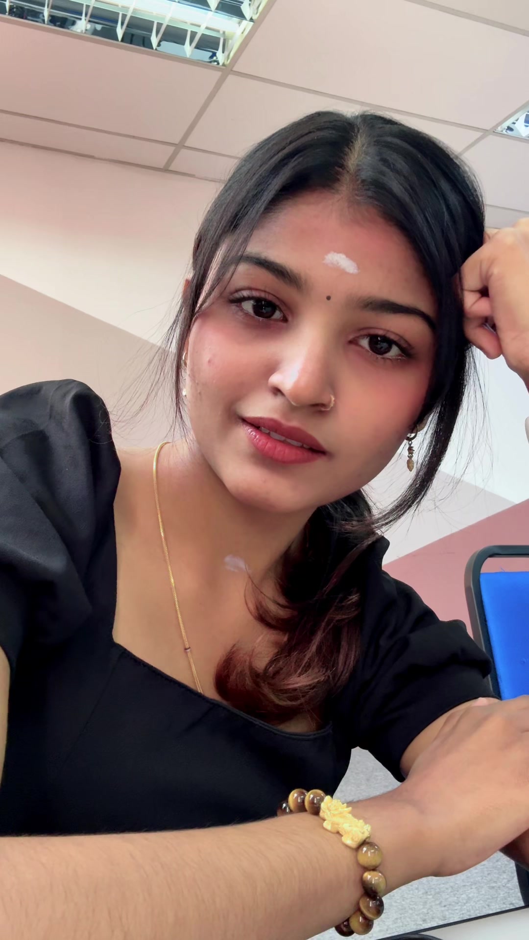 @𝓚𝓲𝓻𝓽𝓱𝓾 🕊️🧿