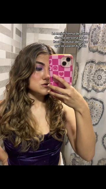@Vicky🐈👸💜