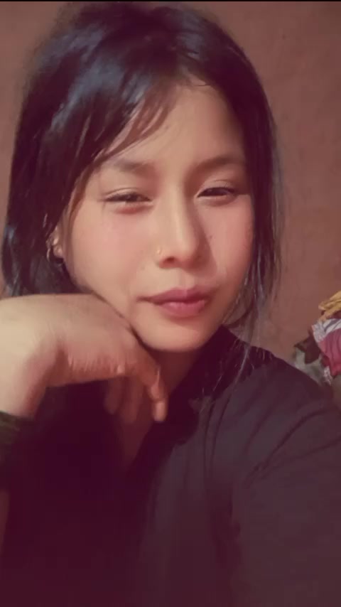 @thakurnii bima💓😯💐