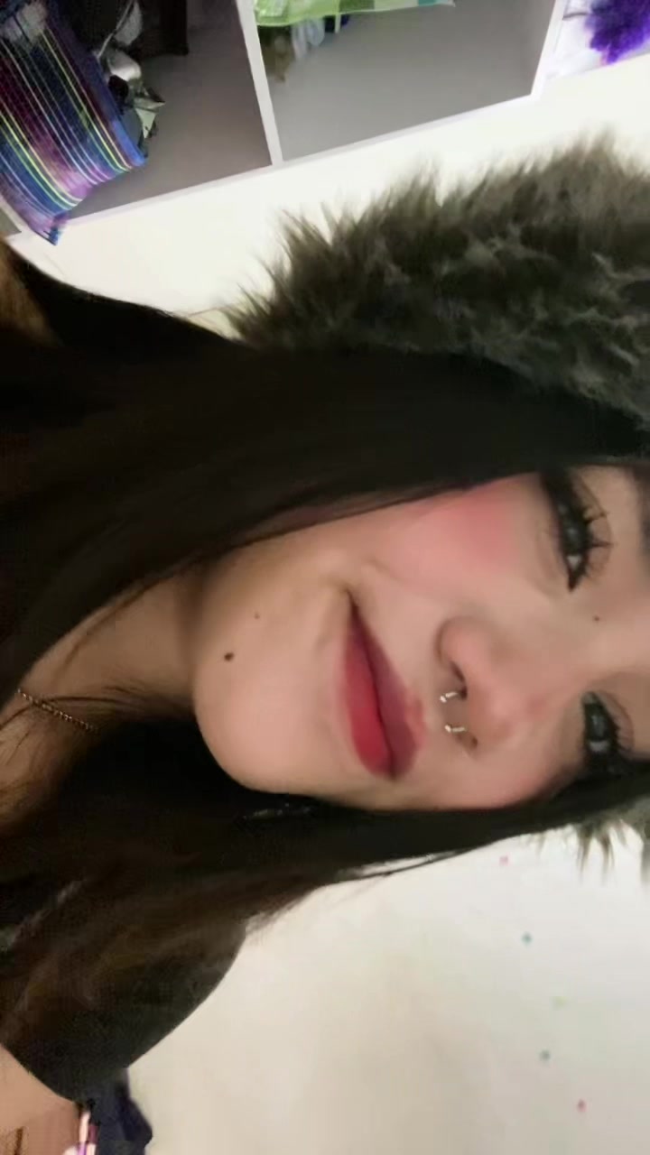 @𝗻𝗶𝗻𝗶𝘁𝗮