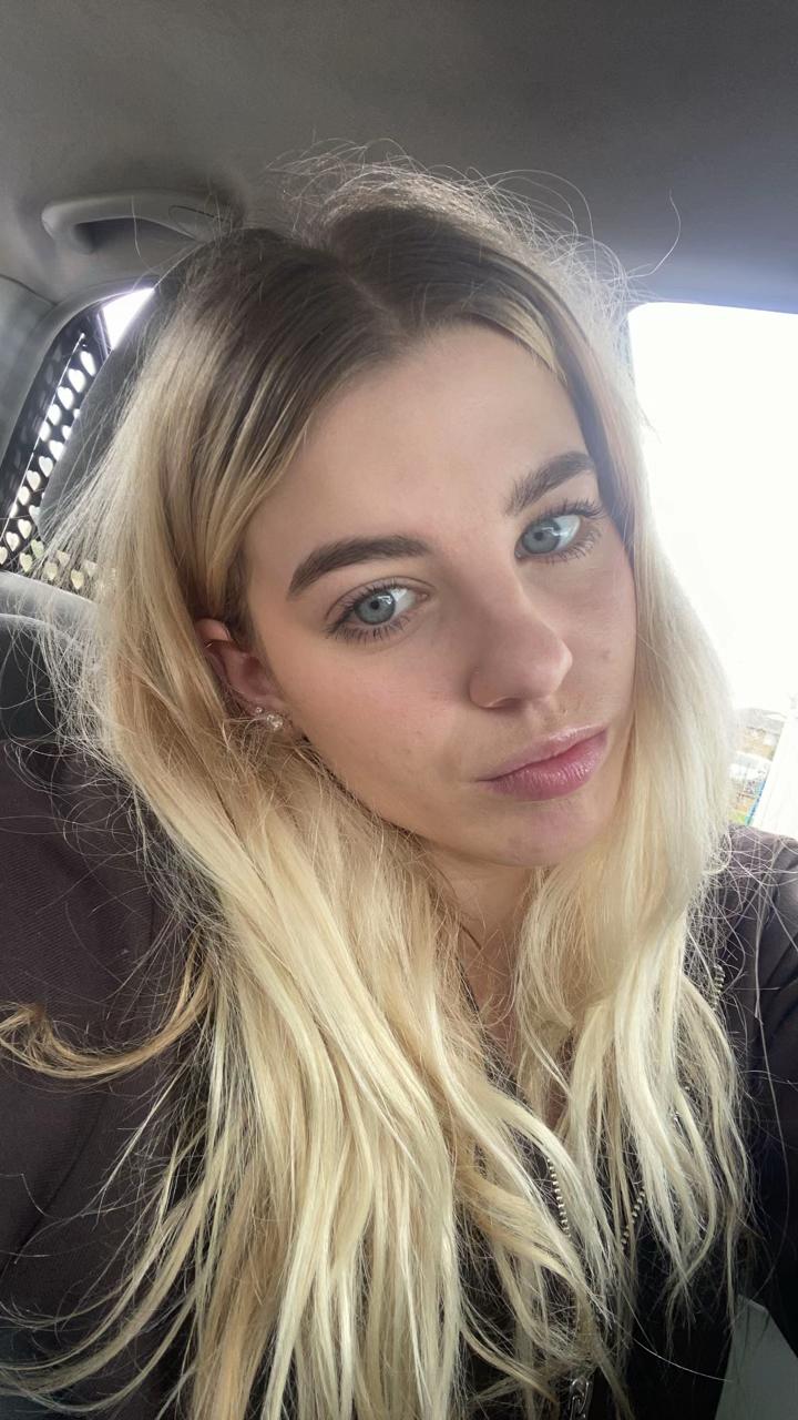 @lizzizbizz