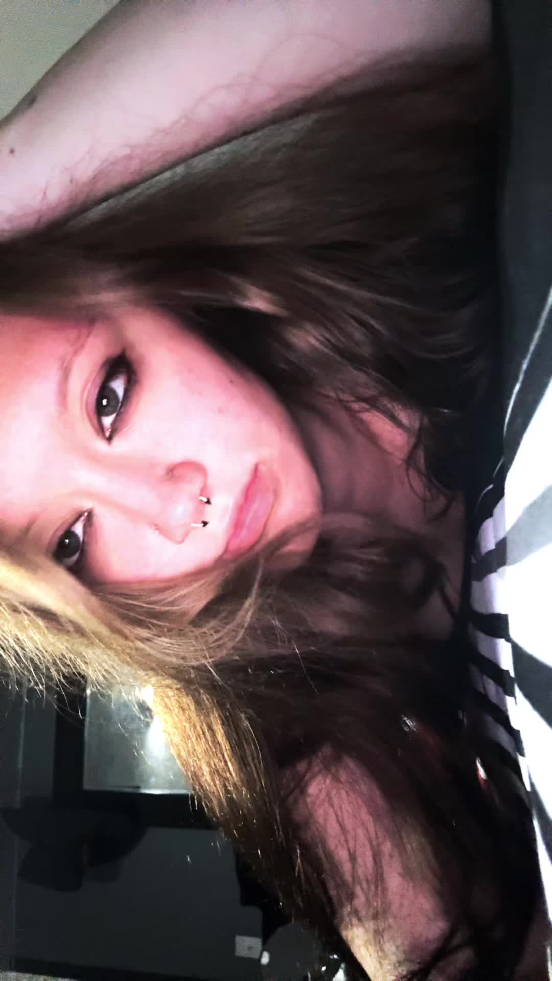 @B🖤