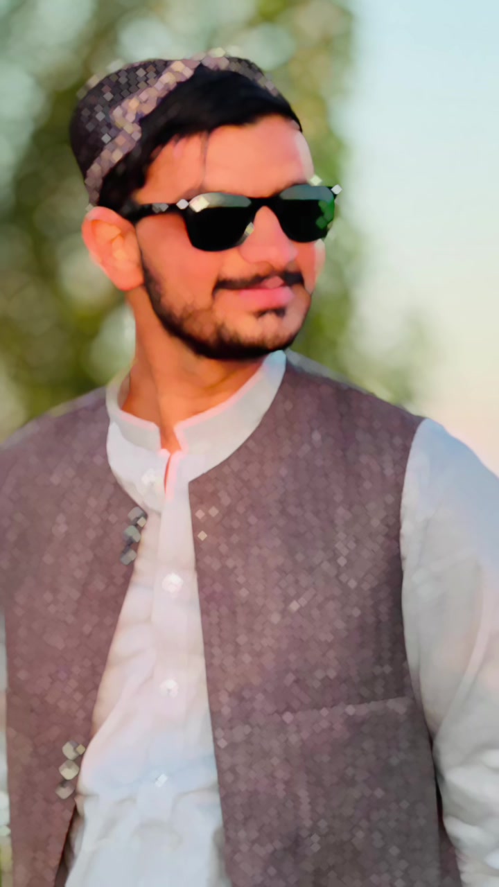 @SAIF KHAN❤️🥀