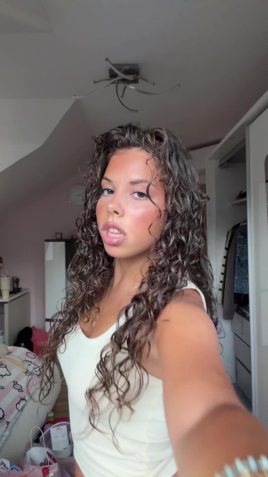 @Maria