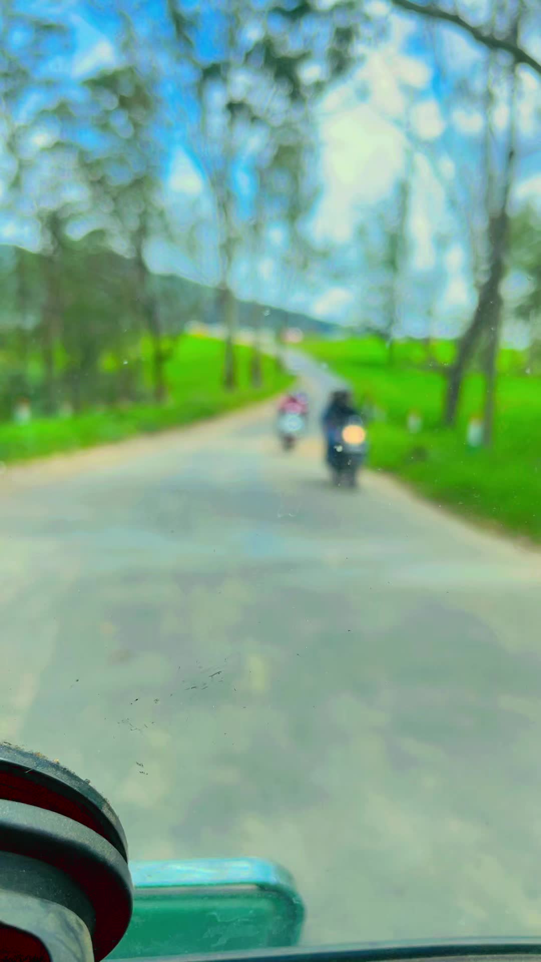 @TRAVEL BOY🇱🇰