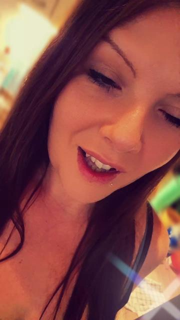 @einfachmely