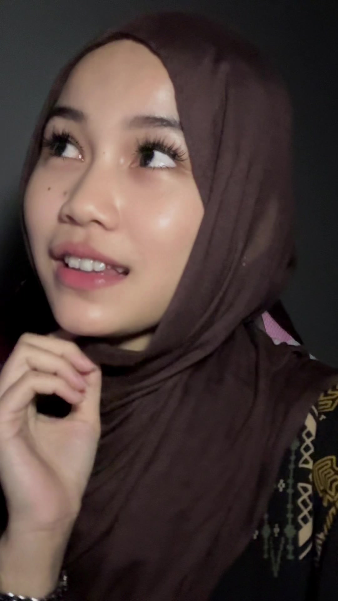 @nnaaheni.🕊️